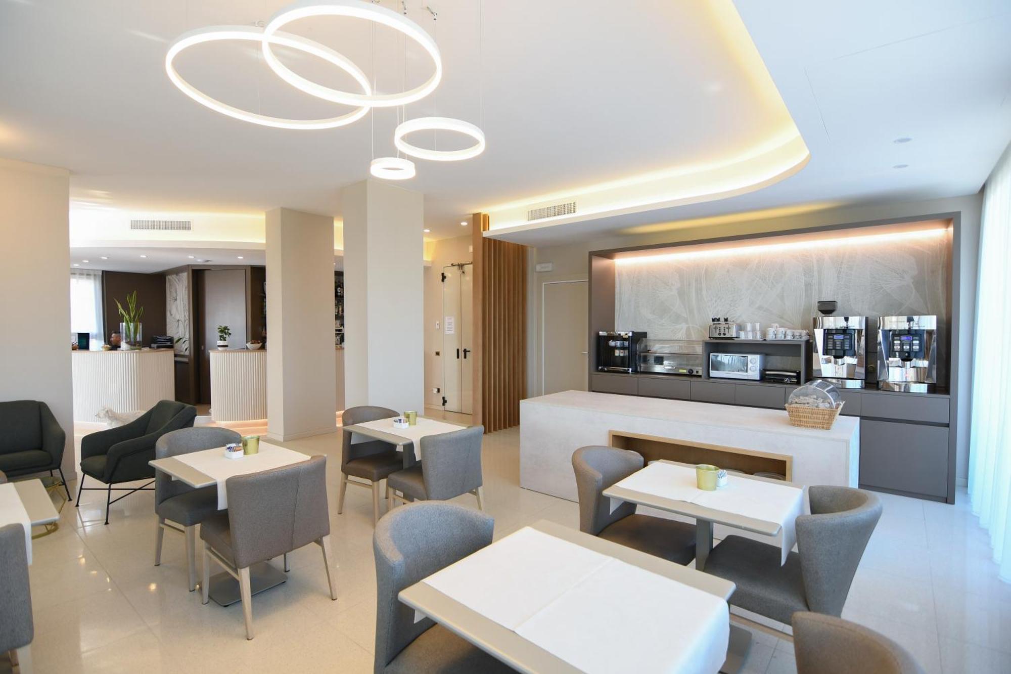 Albergo Grappolo D'Oro Montebelluna Exterior foto