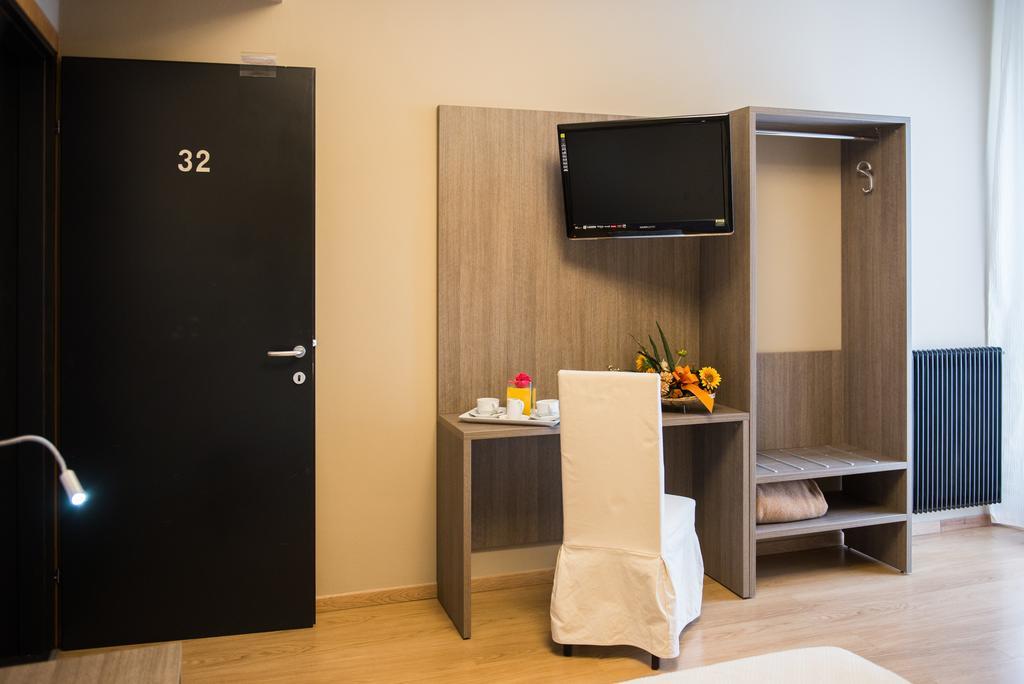 Albergo Grappolo D'Oro Montebelluna Exterior foto